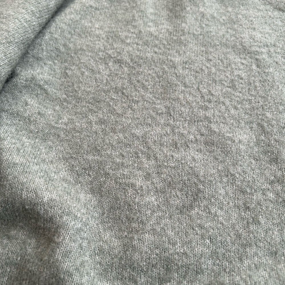 Women's V-Neck Sweater in Gray - Picture 5 of 9